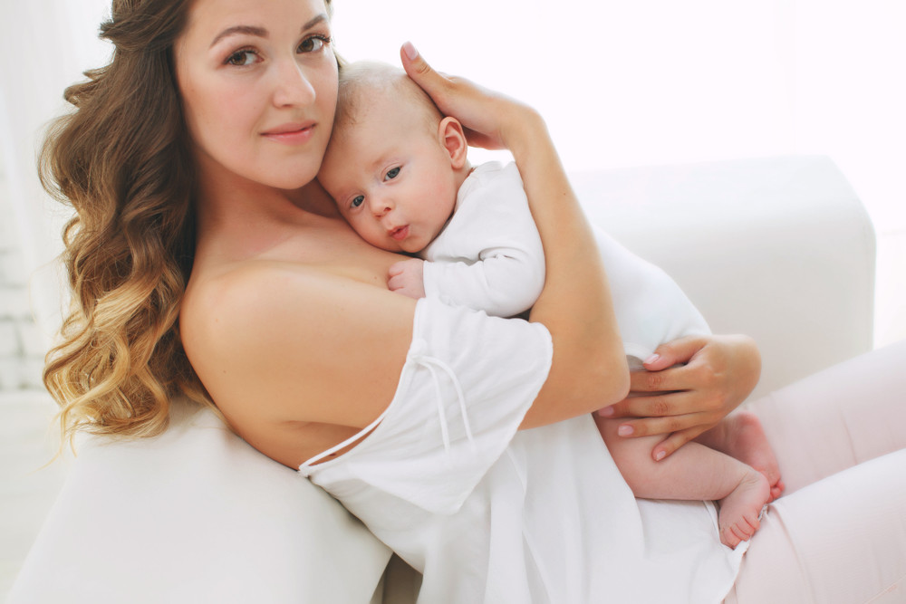  ฝันว่าได้อุ้มทารก เลขเด็ด