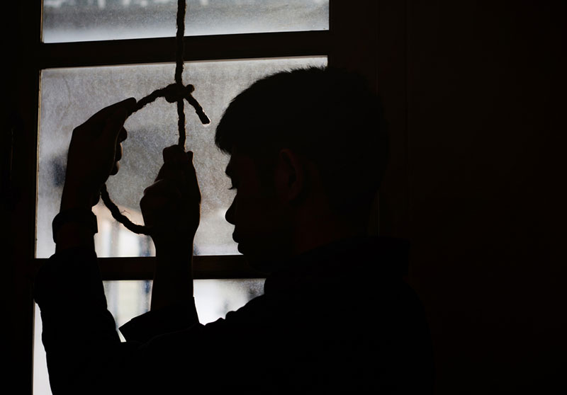 ฝันเห็น คนผูกคอตาย