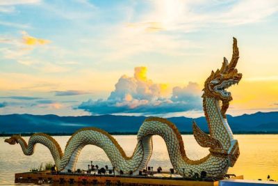 ฝันเห็นพญานาคสีแดงตัวใหญ่-showlek