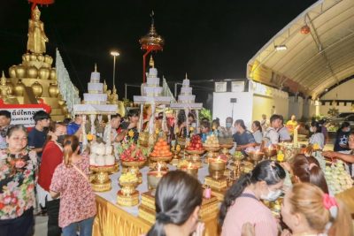 หลวงพ่อทันใจ-showlek