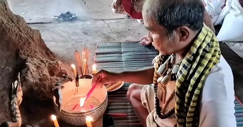 พญาจอมปลวก
