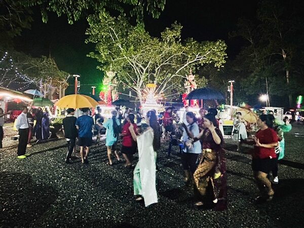 แก้บน ท้าวเวสสุวรรณ ระยอง-showlek