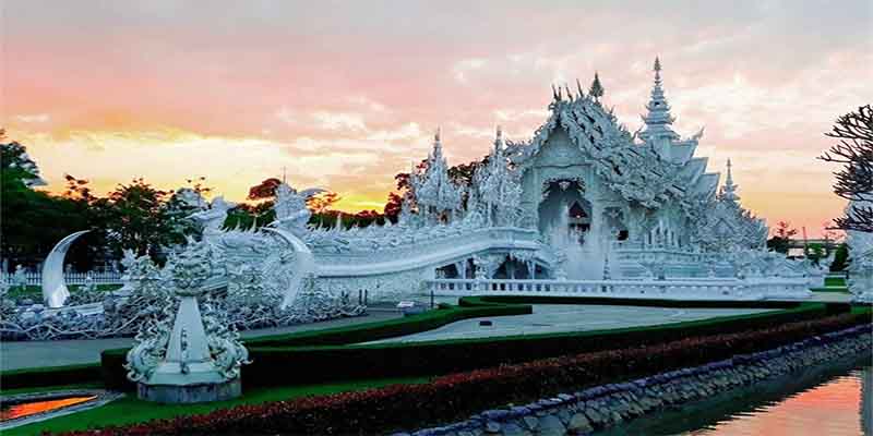 ฝันเห็นวัดใหญ่สวยงาม-"Dream of seeing a large, beautiful temple"