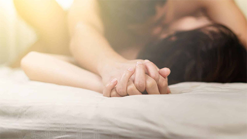 ฝันว่ามีอะไรกับแฟนเก่า-"Dreamed about something with an ex-boyfriend."