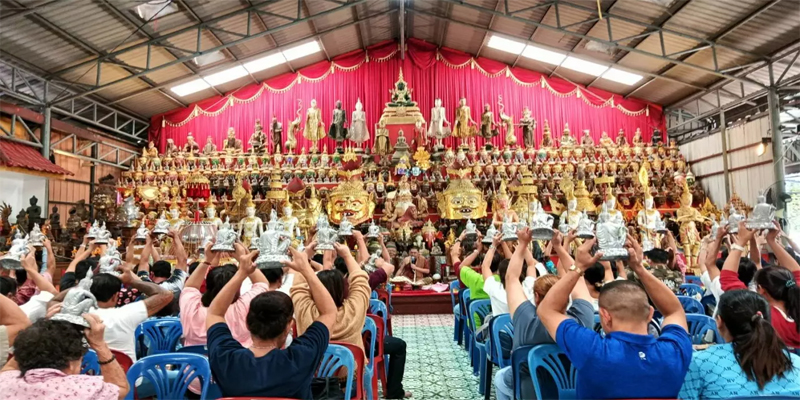 กุมารทองเจ้าเฮง-"Golden Boy Chao Heng"