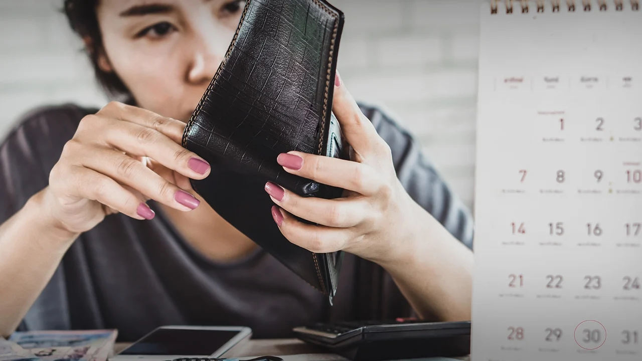 ฝันว่ากระเป๋าเงินหายร้องไห้ "I dreamed that my wallet was lost and I cried."