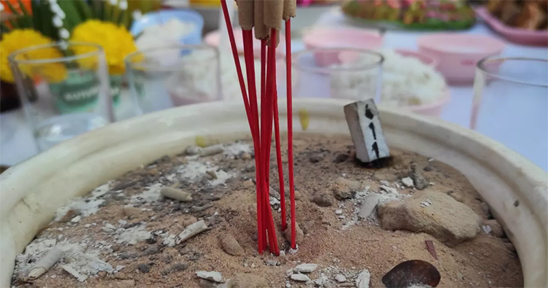 ศาลตายาย-"Grandparents Shrine"