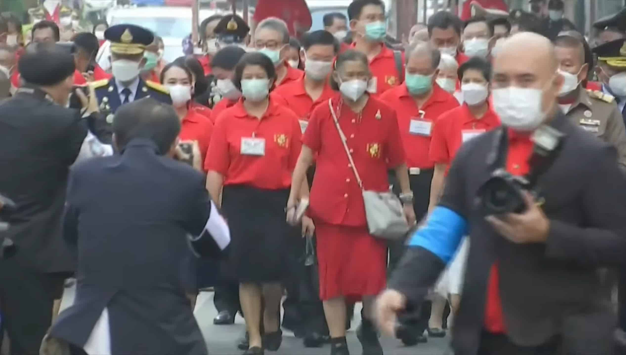 เลขทะเบียนรถ พระเทพ-"Phra Thep car registration number"