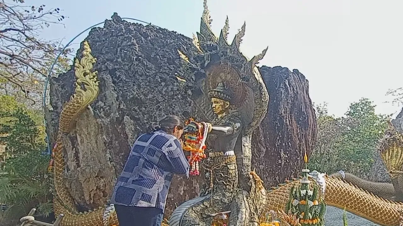 รูปพญามุจลินท์นาคราช - "Figure of Phraya Mucalin Nakarat"