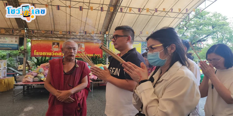 จับเลขเด็ด ปิงปองวัดดัง-"Catch lucky numbers from ping pong at famous temples"